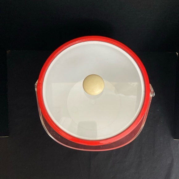 Vtg Red Vinyl Ice Bucket 70's 80s Retro MCM Barware Party Entertaining - Picture 2 of 8